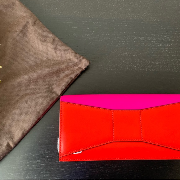 Kate Spade bow design clutch - Picture 6 of 6
